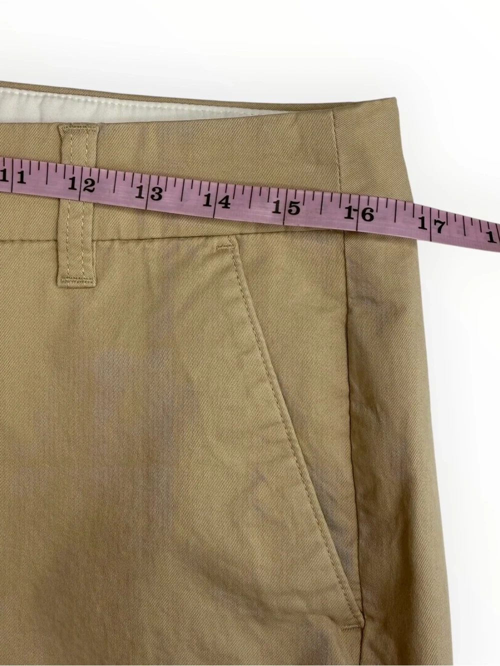 J. Crew NWT Khaki 9” Bermuda Shorts Size 8 P0991